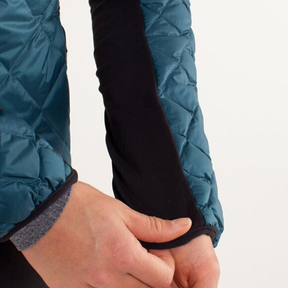 Lululemon Run: Turn Around Jacket- Alberta Lake Size 6- Down Filled Running Coat - Picture 9 of 16